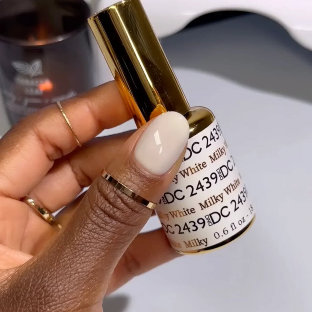 DND DC Gel Duo – Milky White #2439