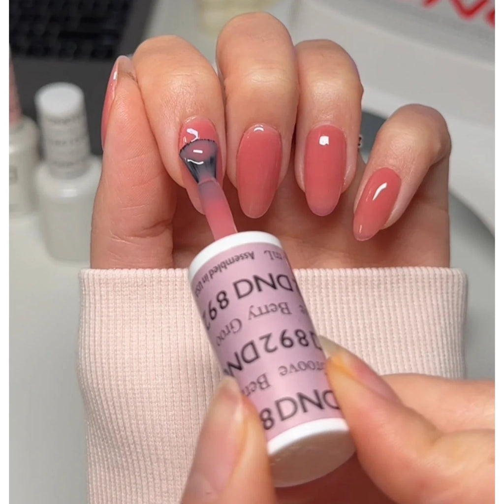 DND Daisy Sheer Gel Duo – Berry Groove #892