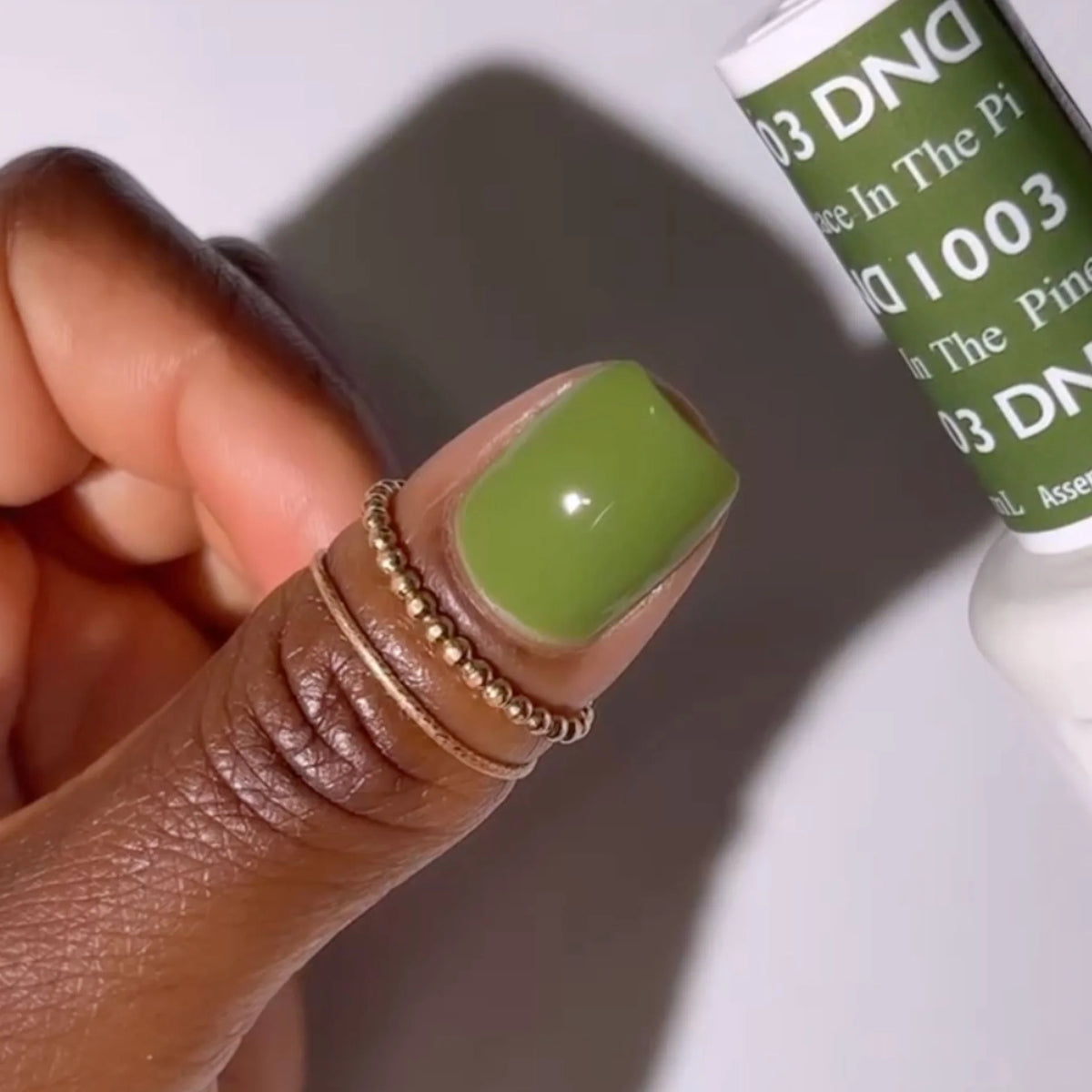 DND Daisy Gel Duo – Peace In The Pines #1003