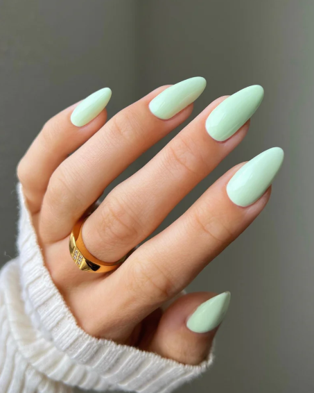 DND Diva Gel Duo – Peppermint Marshmallow #104
