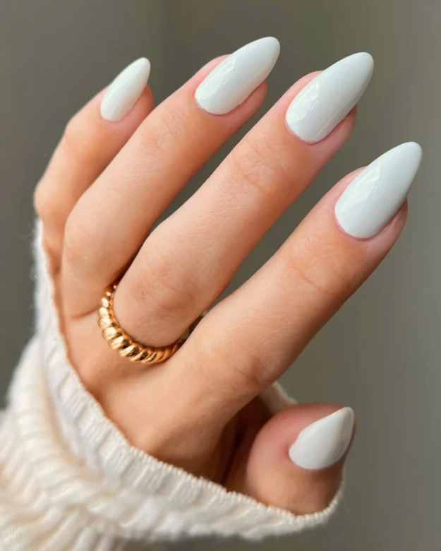 DND Diva Gel Duo – Smokey White #038
